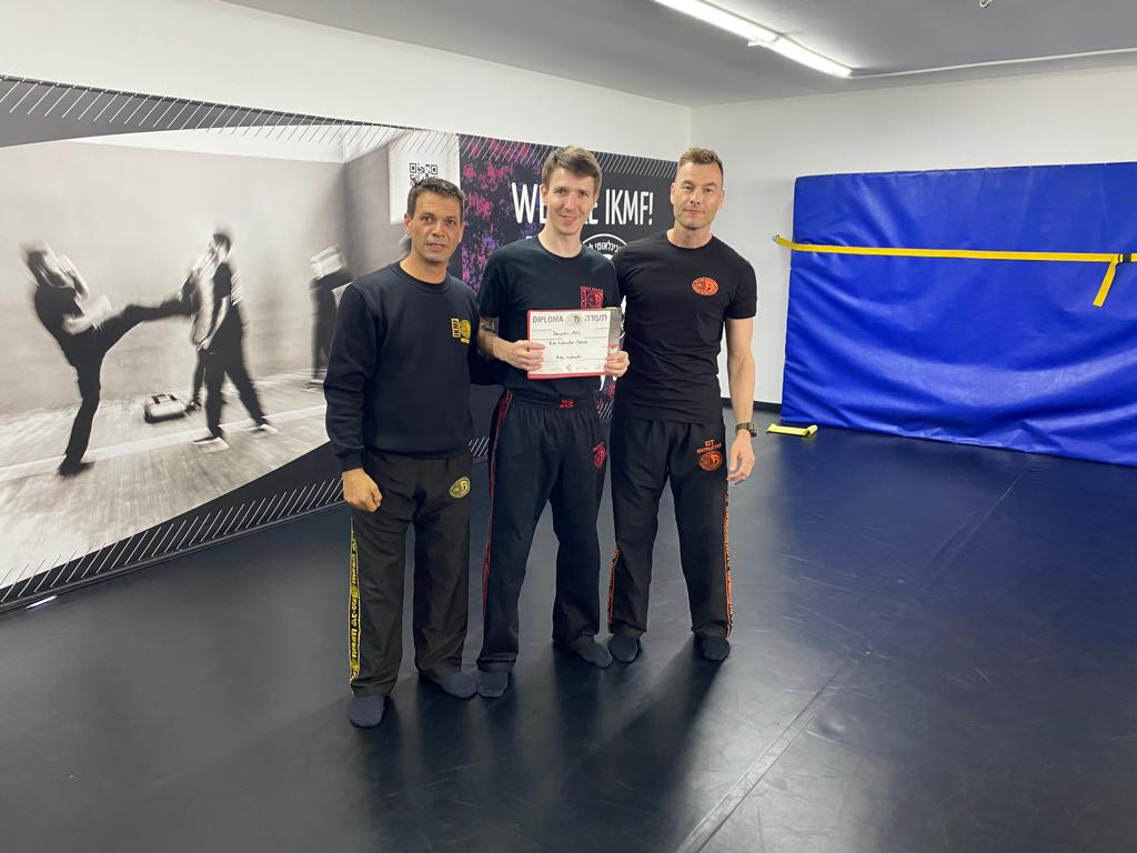 Ben KIC Krav Maga Löwenkravt